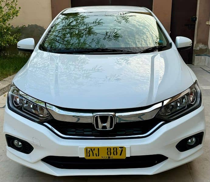 Honda City Aspire Full Option 1.5 2022/23 Reg 1