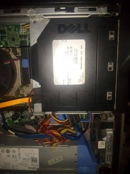 optiplex 390 PC with 16" LCD 7