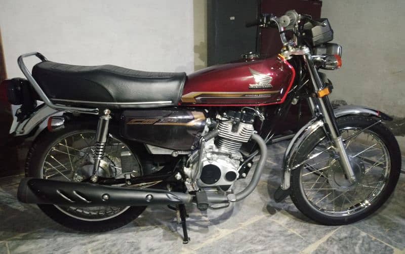 HONDA CG-125 SPECIAL EDITION (Self Start) 0