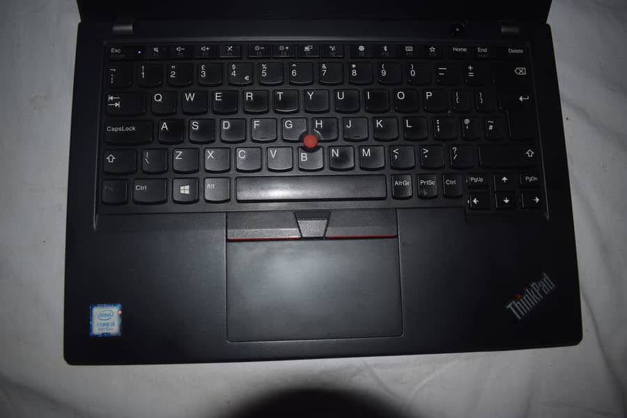 Lenovo Thinkpad X280 core i5 8th Gen, 8GB, 256GB SSD 3