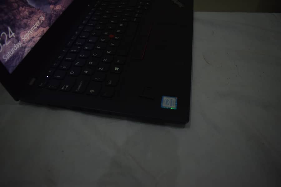 Lenovo Thinkpad X280 core i5 8th Gen, 8GB, 256GB SSD 9