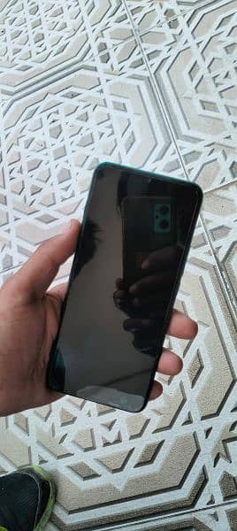 Infinix hot 9 play
4/64
Condition like new
Battery 6000 mAh 1