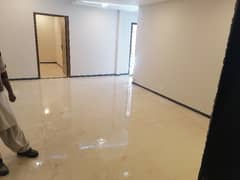 3 Bed Luxury Appartment Available For Rent Dam Facing