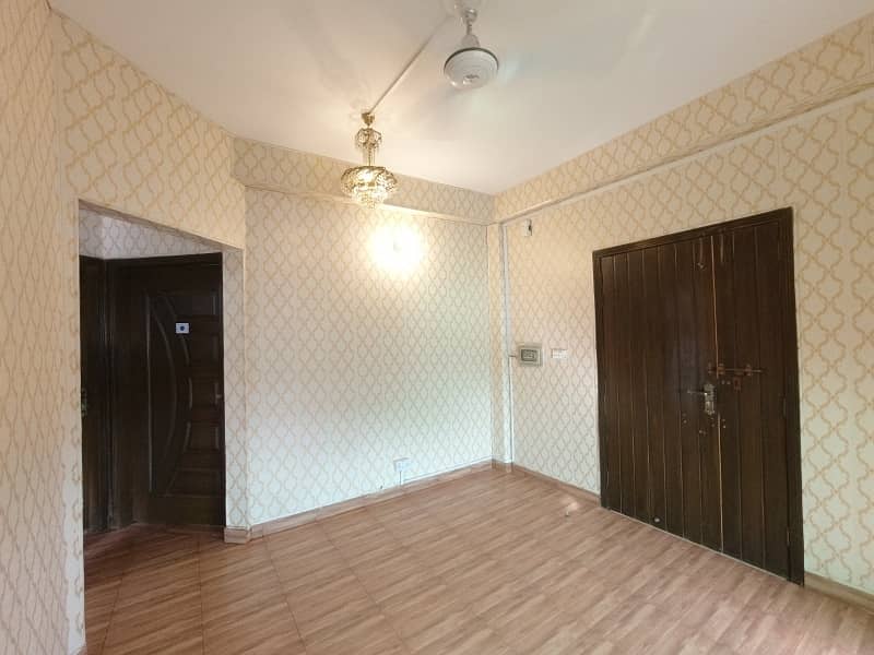 3 Bed Corner Park Facing Apartment On Second Floor 
Iqbal Arcade
 In Block A MVHS D-17/2 Available For Urgent Sale 12