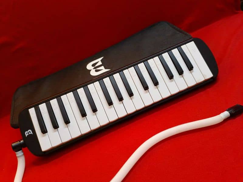 Melodica 32 key 2