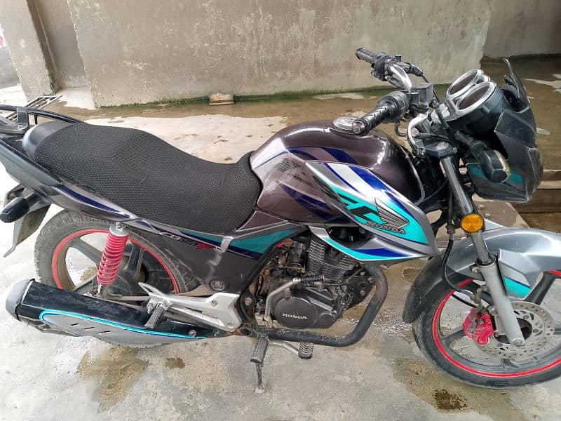 Honda cb 150  m03138833872 5