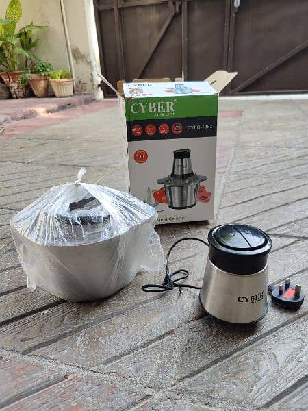 CYBER silver crest electric meat grinder 3