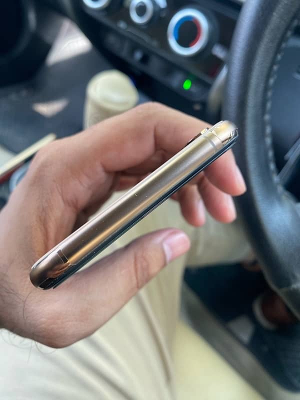 iPhone Xs Max 256Gb Gold Dual PTA Approved 6