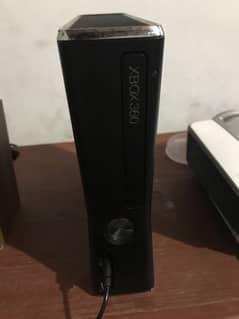 Xbox 360 slim 512 GB 109 GAMES