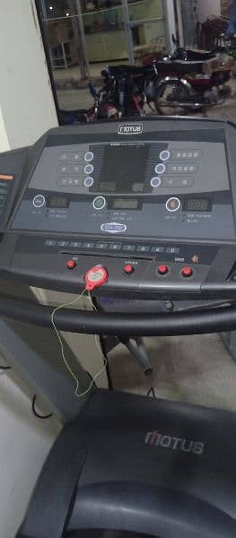 Motus Treadmill 0