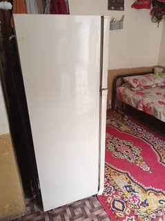 Dawlance medium fridge whattsapp no 03445822319