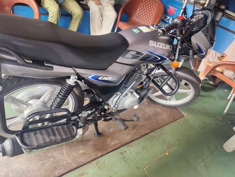 Suzuki GD110 Gray 2024 for sale/ good condition with tubeless tire 2