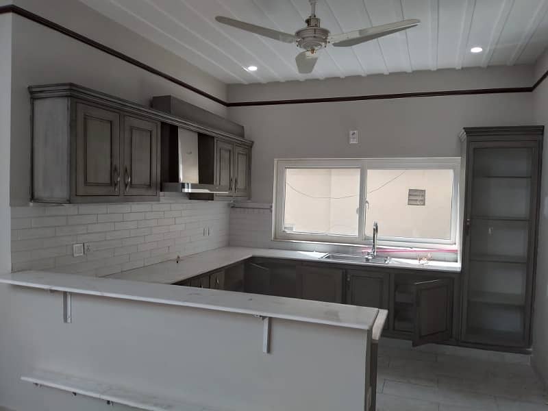 Sector: A , 10 Marla House for Rent Basement Wala Bahria enclave Islamabad 7