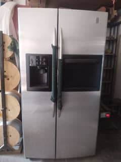 G E  fully automatic Frost free refrigerator for sale