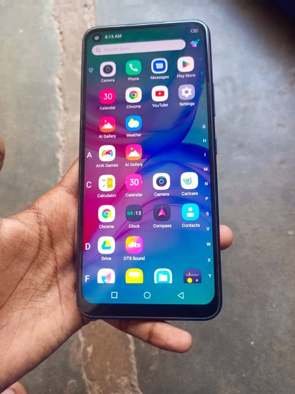 infinix hot 10 4 128 with box all okay h urgent sale only cash need h 2