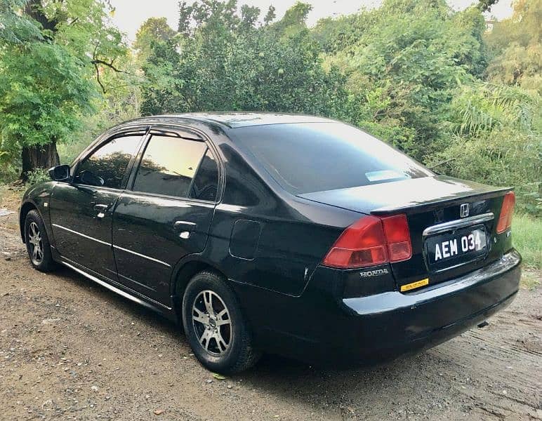 Honda Civic EXi 2002 3