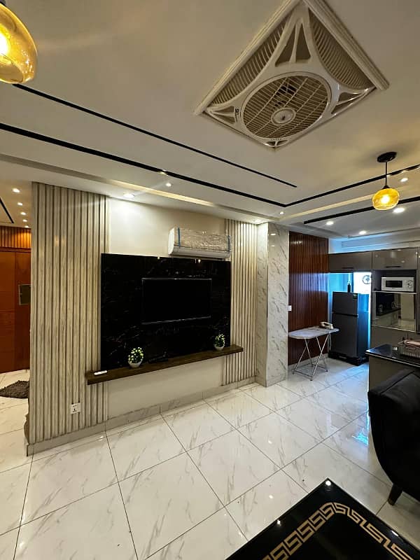 1 Bedroom VIP full furnishe flat for rent per day available in Bahia Town Lahore 5