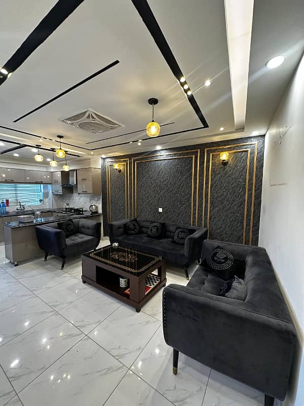 1 Bedroom VIP full furnishe flat for rent per day available in Bahia Town Lahore 6