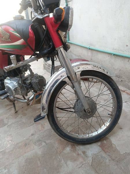 Honda CD 70 2016 modal 5