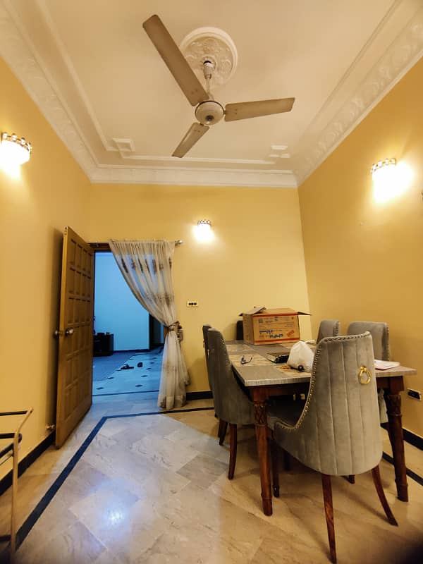 House Independent Double Story 5 Beds DD Fully Renovated in Block 3 Gulistan e Jauhar 2