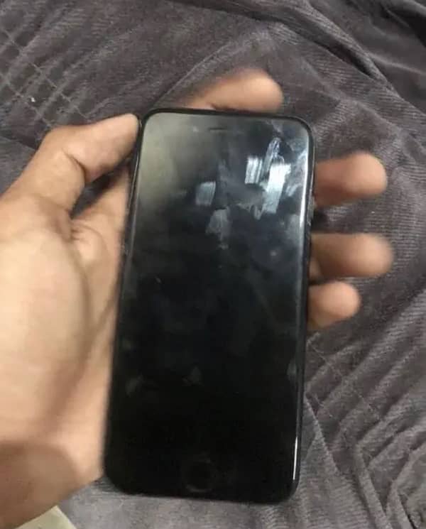 iPhone 7 32 gb all okay only bettery change PTA approved official 3