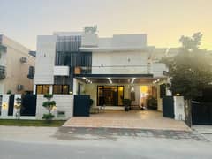 Luxury Villa With Modern Amenities For Sale 0