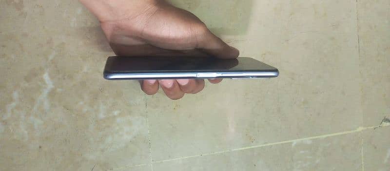 Vivo Y51s For Sale 4