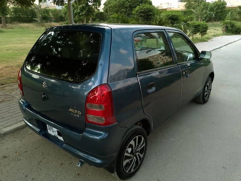 Dr (R) Army Officer Used Suzuki Alto Vxr maintained Original condition 4