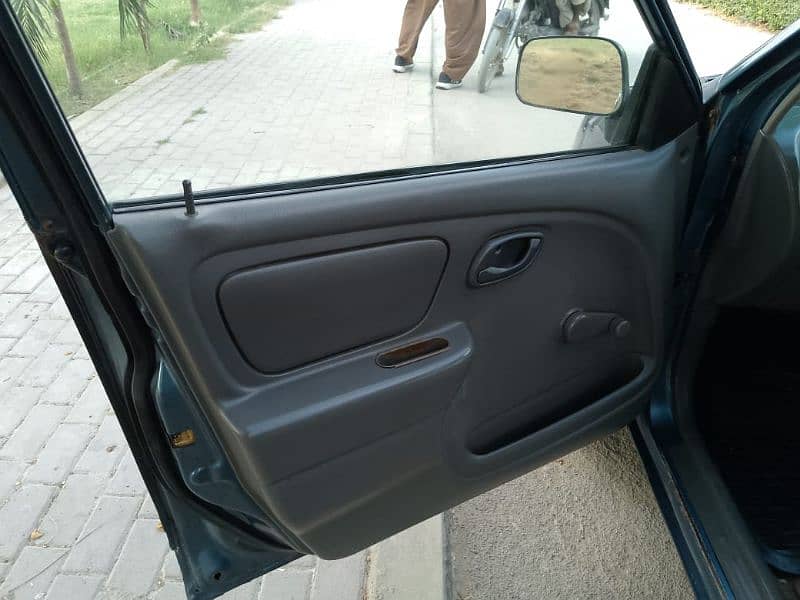 Dr (R) Army Officer Used Suzuki Alto Vxr maintained Original condition 9