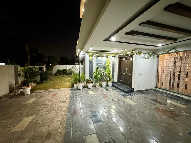 DHA Phase 6 Fully Furnished Luxury House Short And Long Term Rentals 3