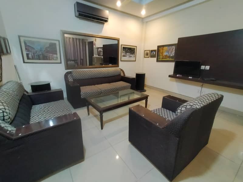 DHA Phase 8 Fully Furnished Lowest Price 17