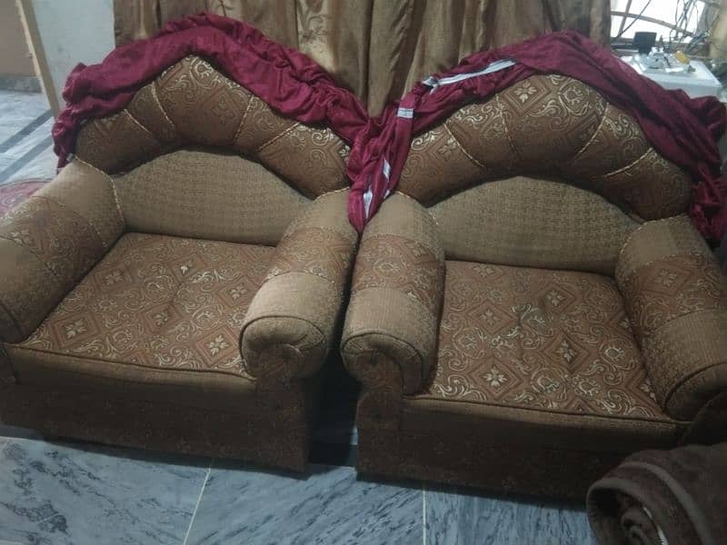 sofa set for sale argent condition 10/9 only call 0332-5319966 1