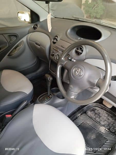 Toyota Vitz 2003 11