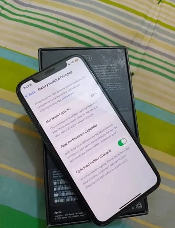 IPhone 11 Pro factory unlock (waterpack ) 4