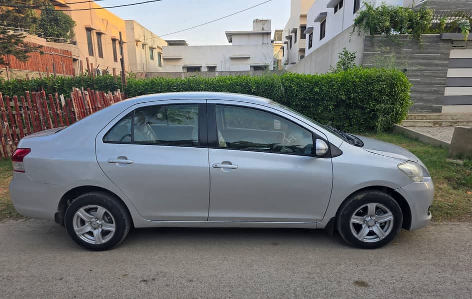 Toyota Belta 2006 3