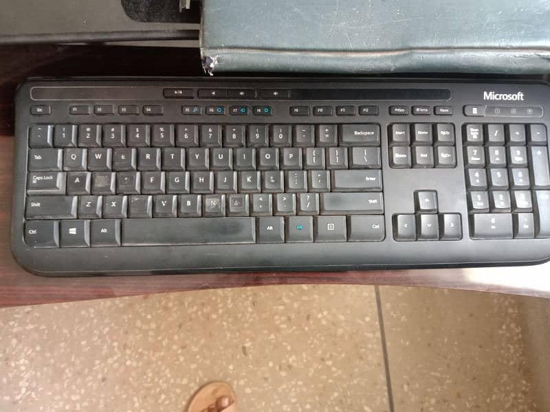 Full Computer System with Trolley for Sale 2