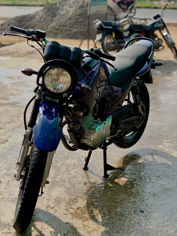 Yamaha YBR 125G 2023 2