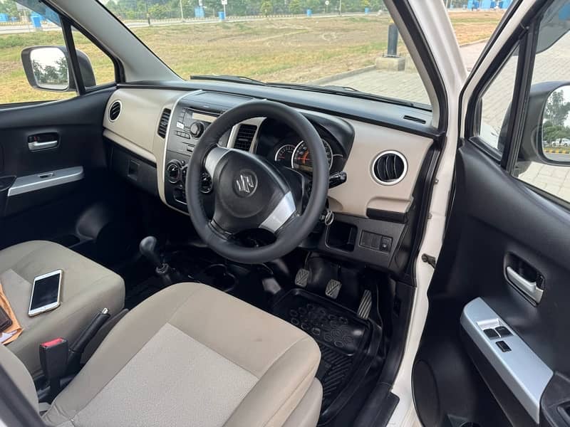 Suzuki Wagon R 2015 9