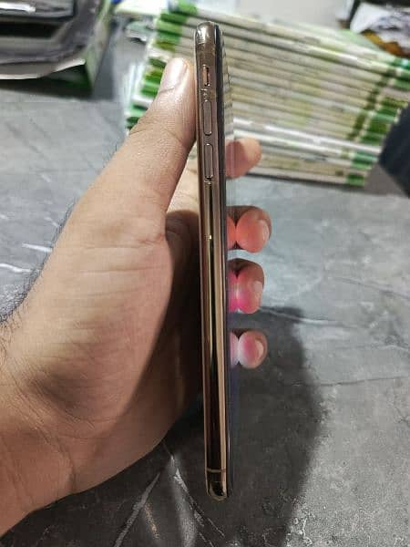 iphone xs max 256gb 4