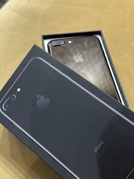 Iphone 7plus  128GB 1