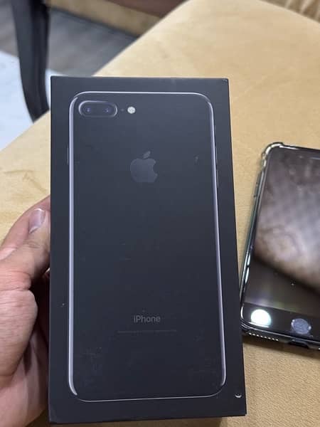 Iphone 7plus  128GB 14