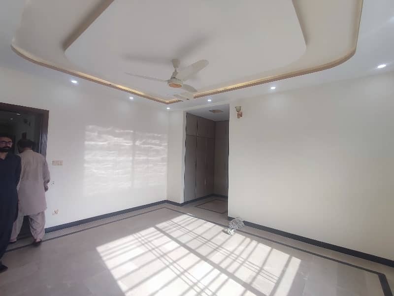 Triple Story House For Rent In G-16 Size 1 Kanal Water Gas Electricity All Facilities Near To Markaz Best Location Very Reasonable Rent More Seven Options Double & Triple Storey House Available 1