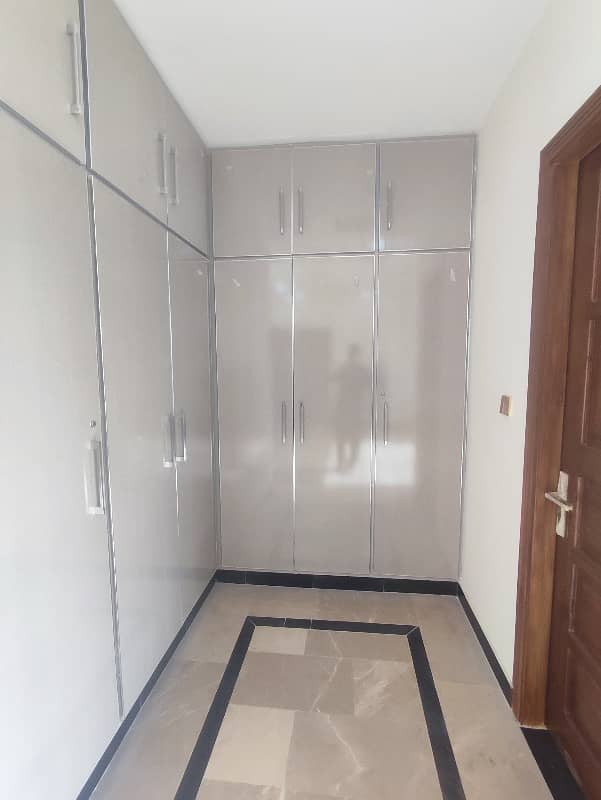 Triple Story House For Rent In G-16 Size 1 Kanal Water Gas Electricity All Facilities Near To Markaz Best Location Very Reasonable Rent More Seven Options Double & Triple Storey House Available 2