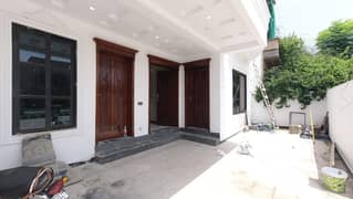 House For Rent In G15 Size 14 Marla Double Storey Near To Markaz Park Masjid Best Location Two Options Available