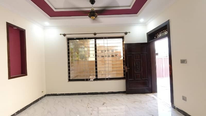 Ground Portion For Rent In G15 Size 12 Marla Water Gas Electricity All Facilities Near To Markaz Masjid Best Location More Seven Options Available 2