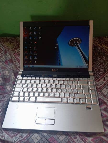 Dell XPS m1330 Laptop 0