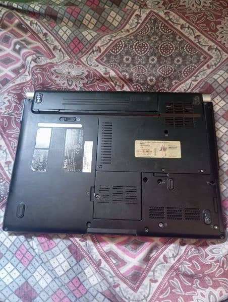 Dell XPS m1330 Laptop 6