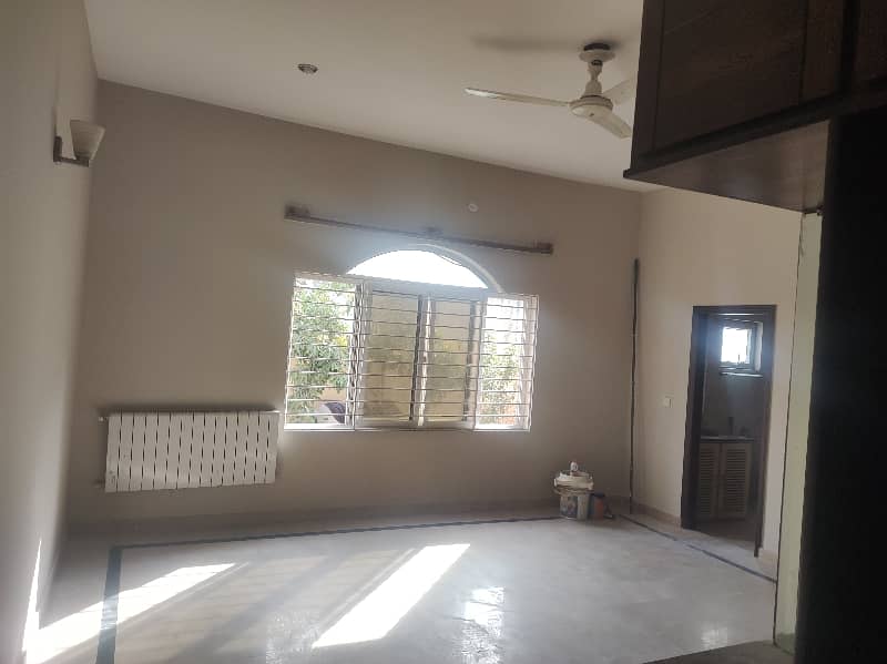 House For Rent In G15 Size 1 Kanal (60*90) Double Storey House Any Commercial Purpose, Family Purpose For Rent Separate Gas Electricity Meters Near To Markaz Masjid Park Best Location More Six Options Available Triple Story & Double Storey 5