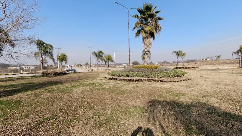 7 Marla Residential Plot In FOECHS - Foreign Office Employees Society Is Available For sale 2