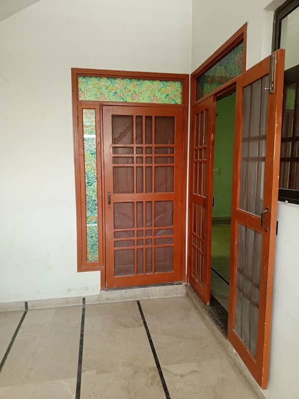 Saadi Town 120 Square Yards House Up For Rent 2